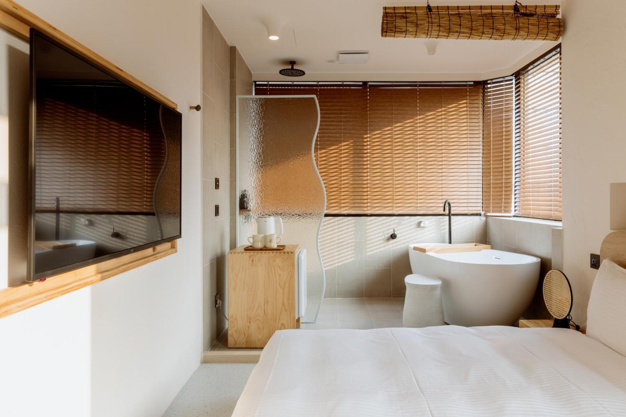 Just Inn Kaohsiung Exterior photo