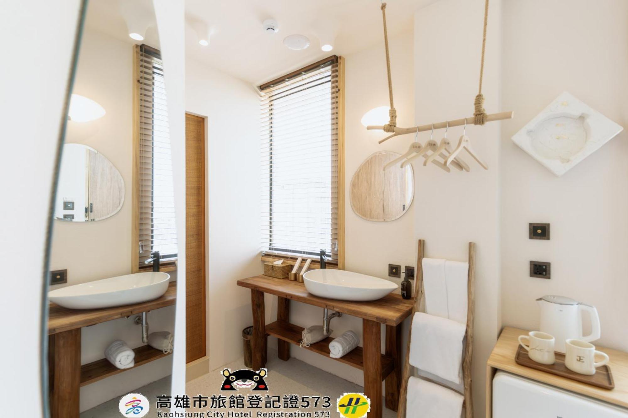 Just Inn Kaohsiung Exterior photo