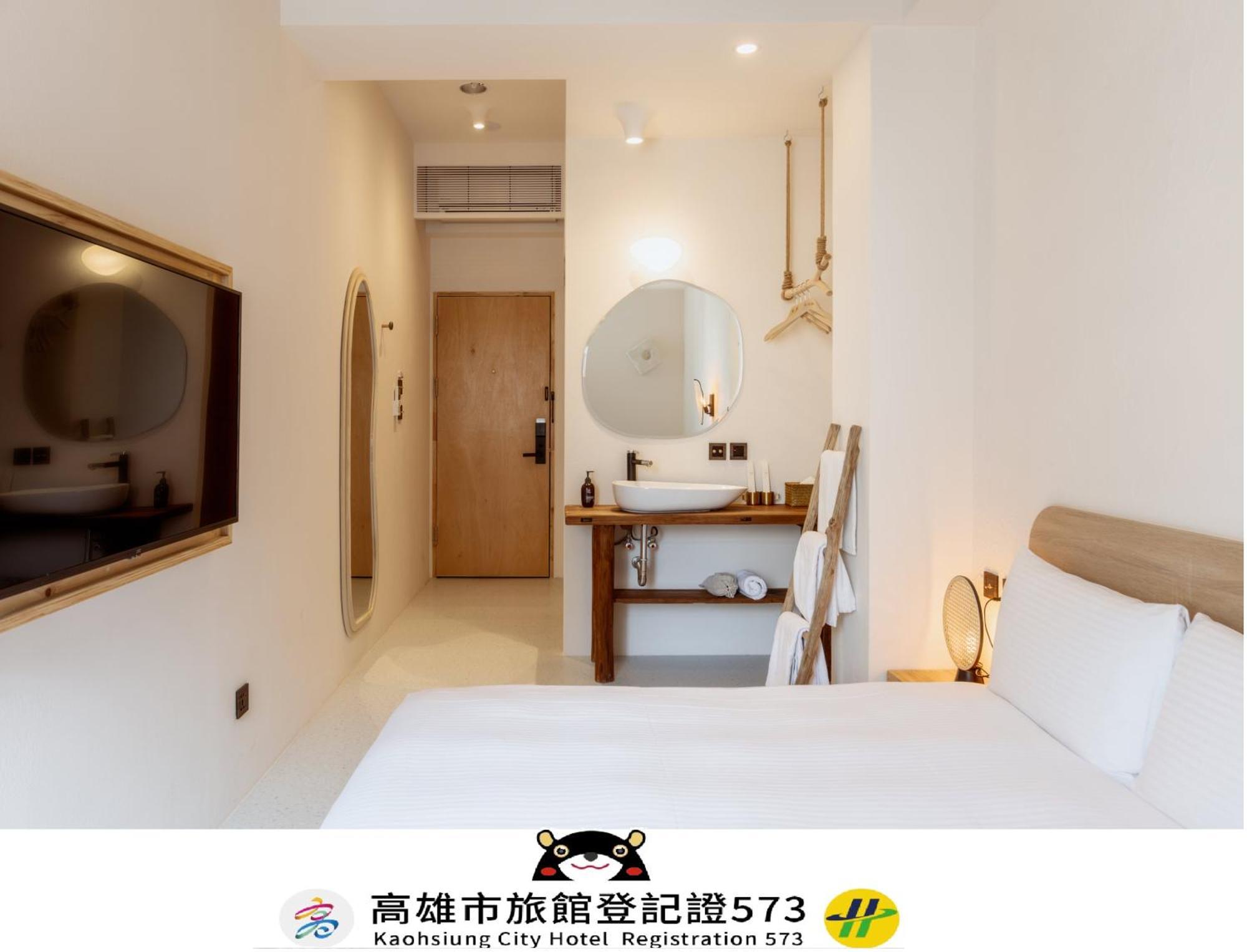 Just Inn Kaohsiung Exterior photo